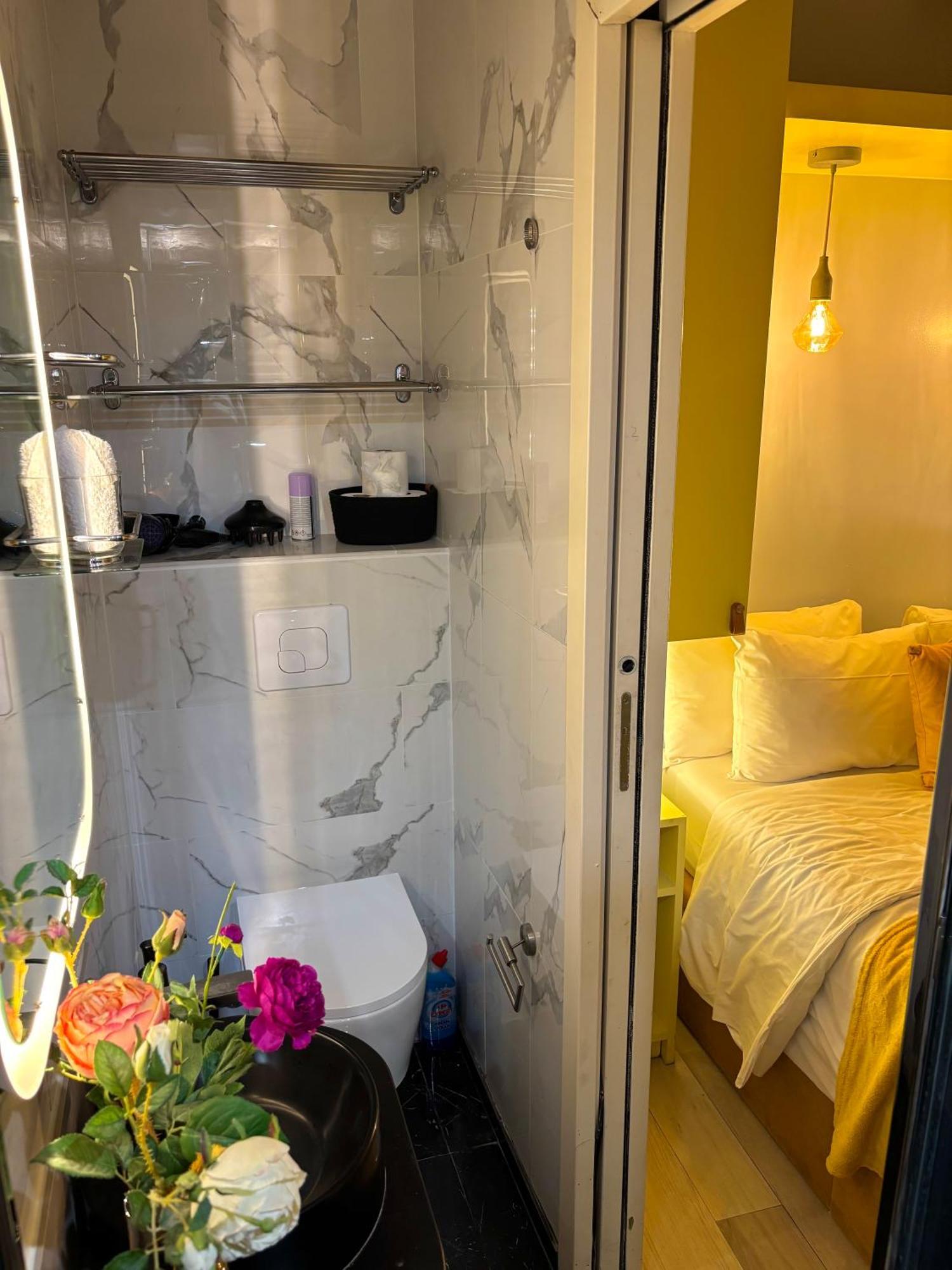 Appartamento Heart Of Saint-germain Cozy 2br For 5 Aldaro